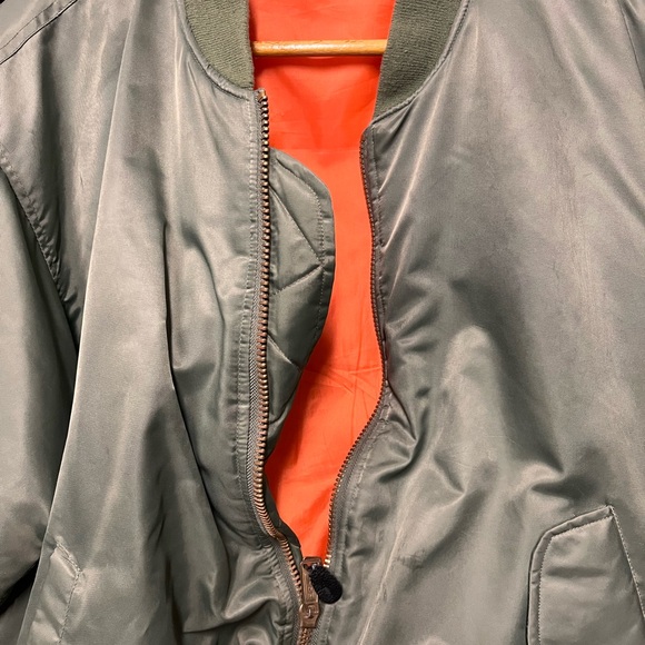 Men’s large Vietnam vet patchwork green orange inside jacket - Picture 8 of 10